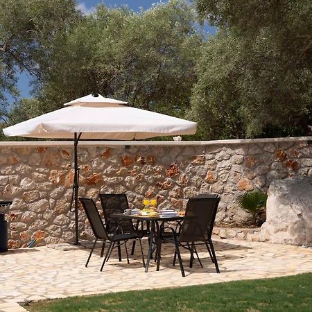 Lefkolia Retreat Villa Sívota Eksteriør billede