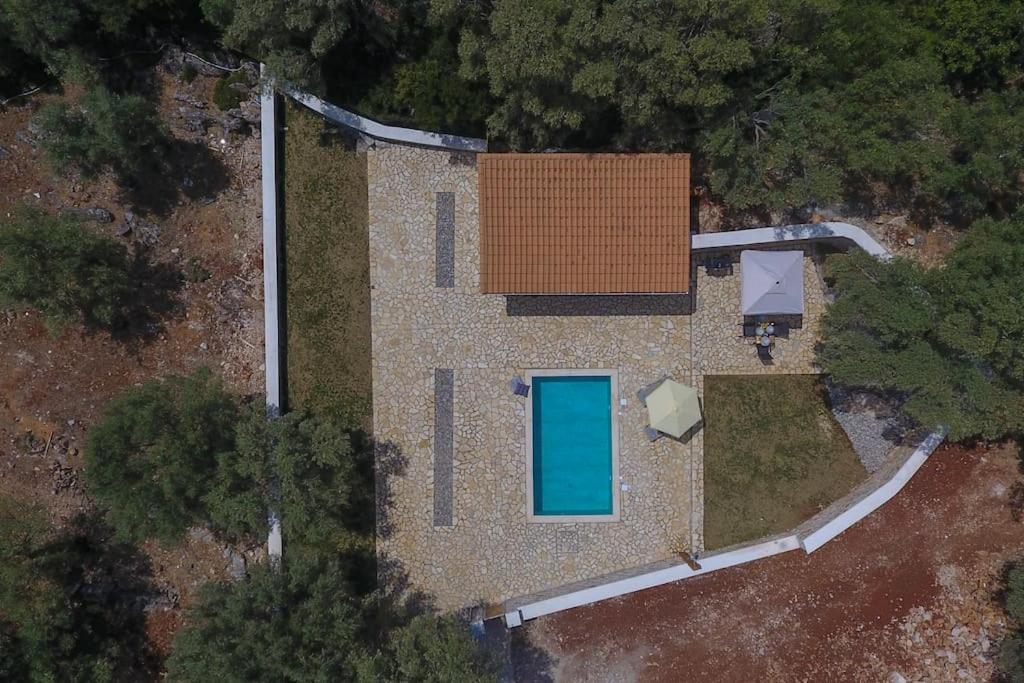 Lefkolia Retreat Villa Sívota Eksteriør billede